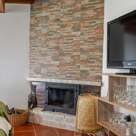 Casa Moreira - Cozy Pool And Fireplace بيت للعطل *